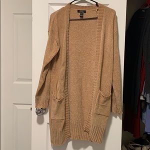 Urban Heritage Cardigan